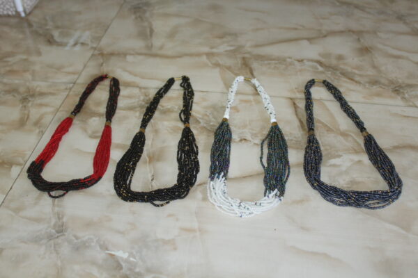 Beaded Ethnic Fashion Necklace - Image 3